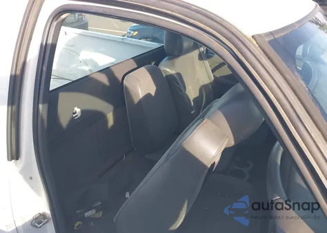 2006 Chevrolet Silverado 1500 Work Truck from USA, damaged, VIN 3GCEC14X06G158384